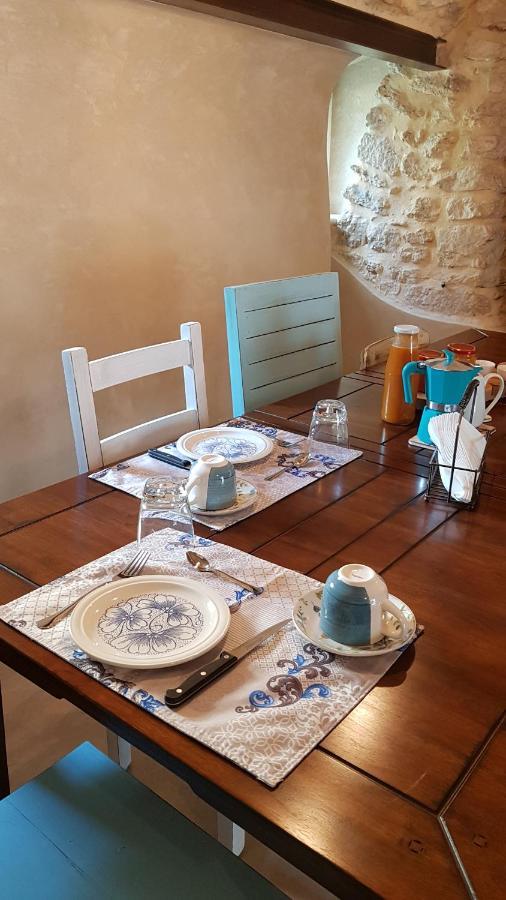 B&B Taverna Paradiso Сант-Амброджо-ди-Вальполичелла Экстерьер фото